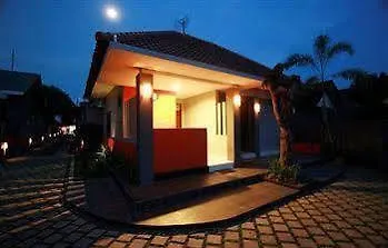 Sayang Residence 2 Denpasar  Guest house